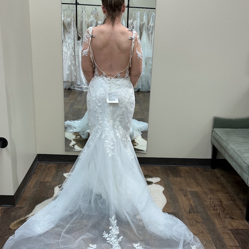 Stella York 7519 fit and flare wedding dress size 12 - Picture 3 of 10